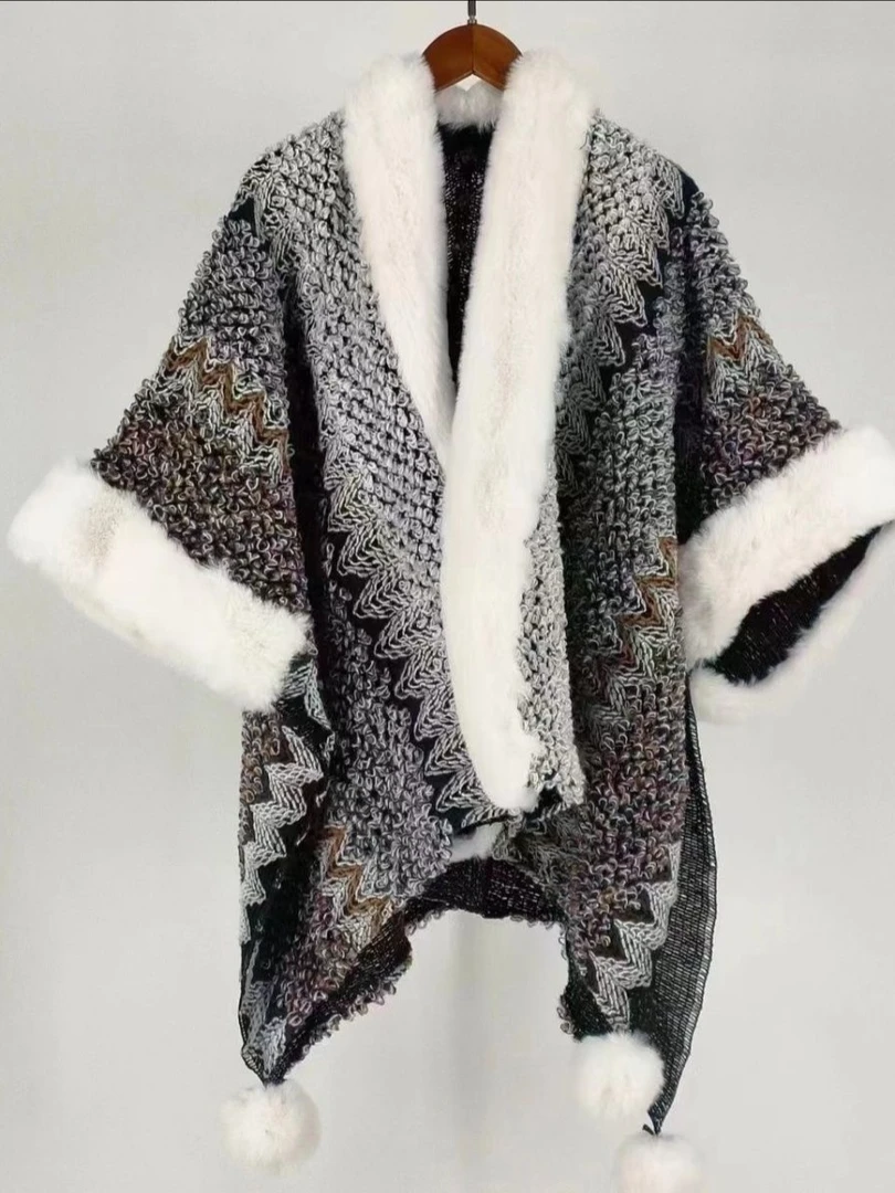 春秋款民族风斗篷毛领云南大理披肩毛毛外搭披风保暖时尚百搭