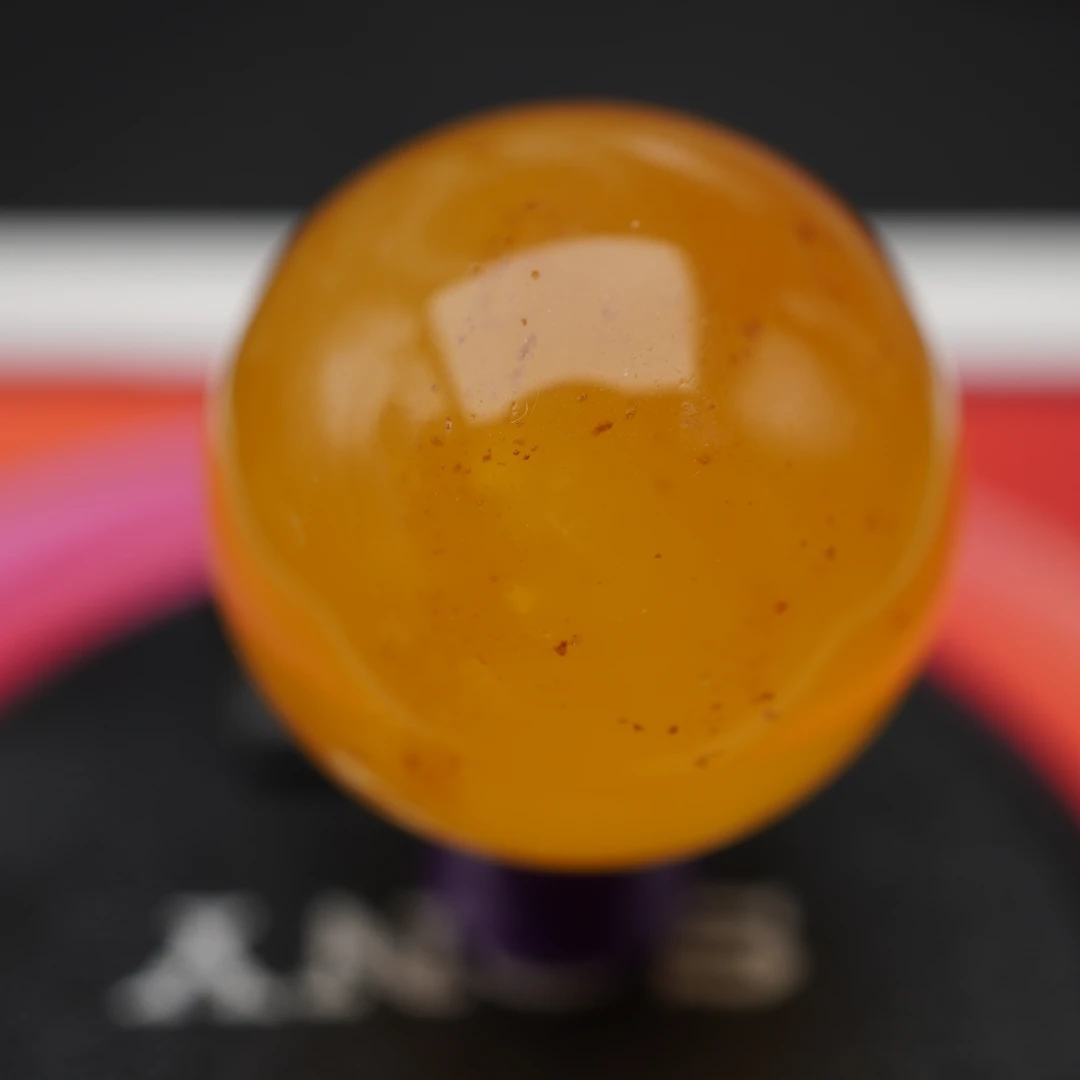 孤品22.9直径瑕疵蜜蜡珠有植物点内冰花 编号149