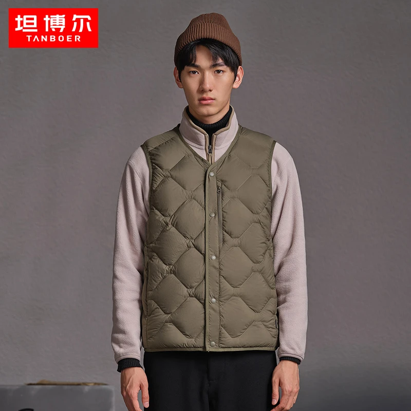 坦博尔羽绒服2022新款男款马甲菱格山系色彩机能背心外套TA330011