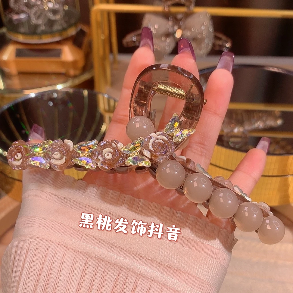 彩色蝴蝶玫瑰贝珠抓夹十一厘米夹长轻奢气质优雅发夹头饰