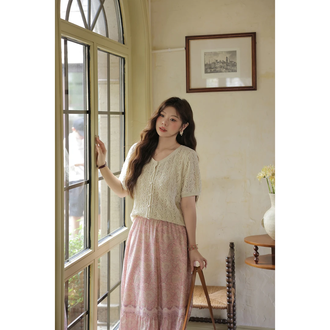 脚趾筋 奶团子镂空小衫 微胖mm夏季圆领正肩钩花短袖针织开衫女