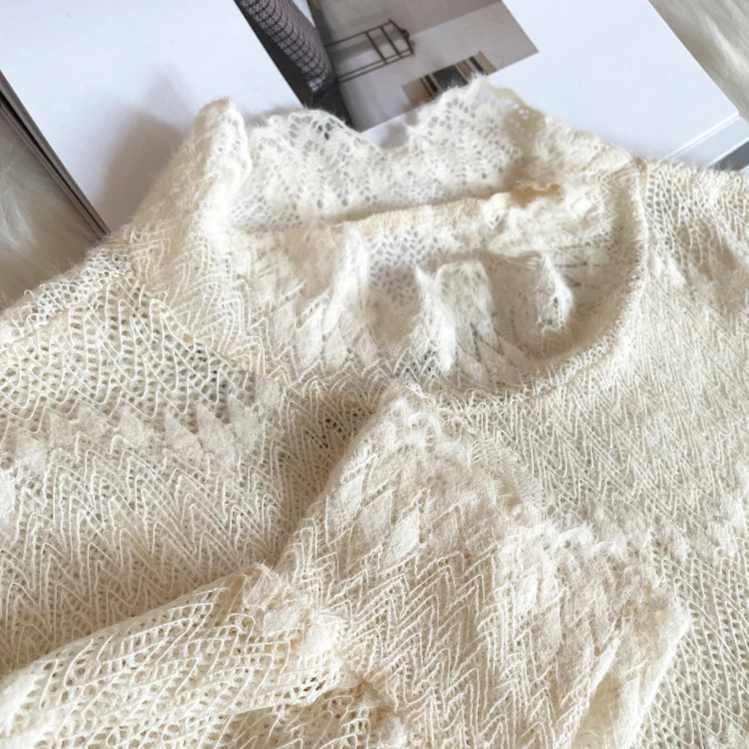 现货1【脚趾筋】暖糯糯高领蕾丝打底衫|显瘦保暖上衣打底女