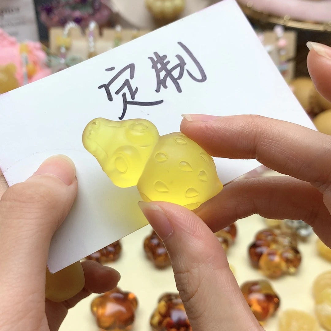 金珀颈饰未镶嵌这****）111111111111111