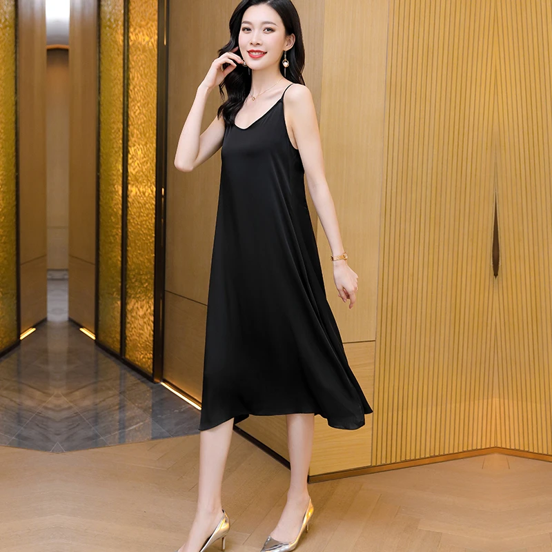 桑蚕丝吊带连衣裙女夏季高端大牌显瘦重磅真丝内搭背心裙齐咪裙子