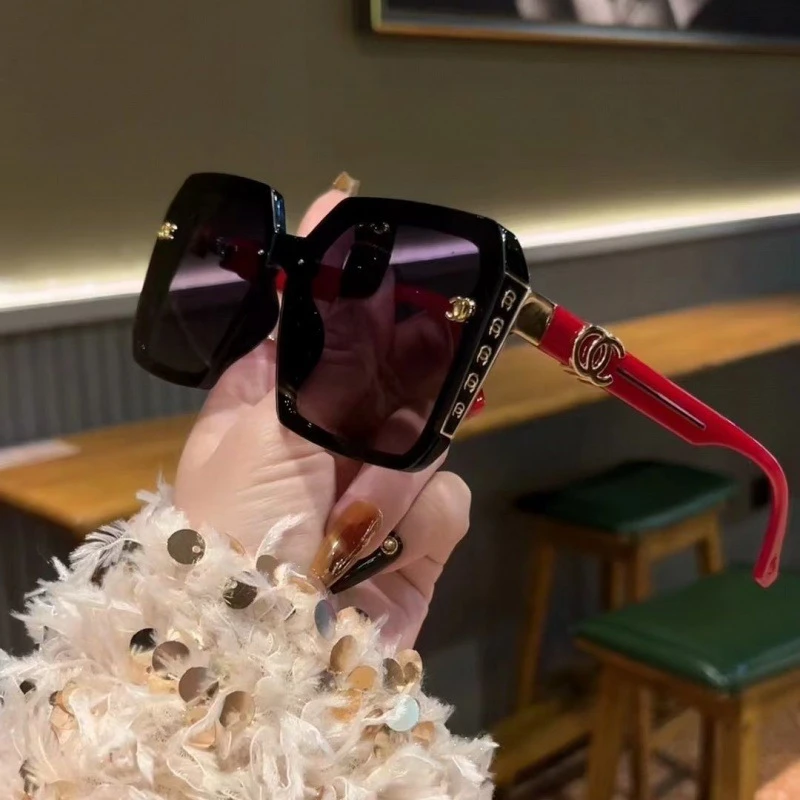 爆款网红小香款太阳镜高清偏光时尚潮流墨镜防紫外线大框墨镜
