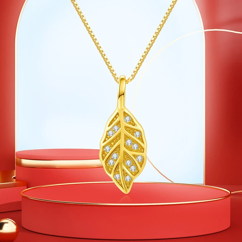 钛钢合成锆石吊坠 小众气质款树叶子项链甜美百搭轻奢女士锁骨链