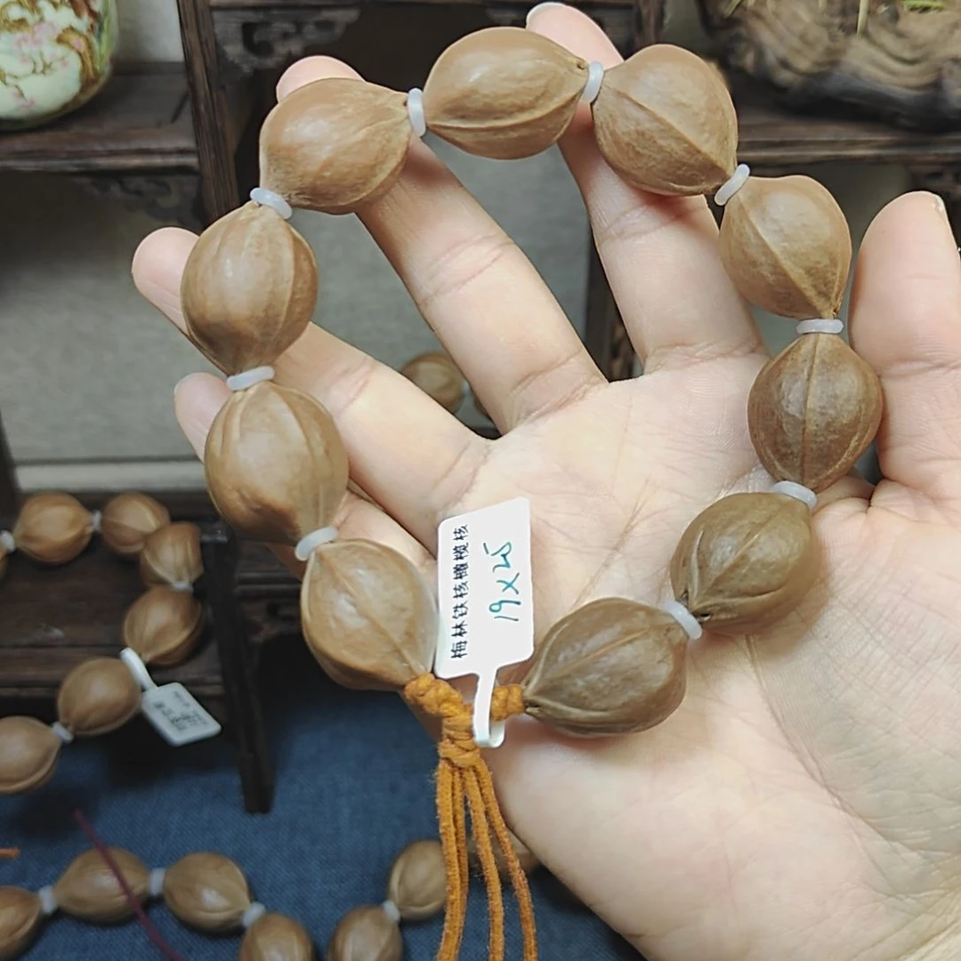 橄榄核核雕梅林铁核1925