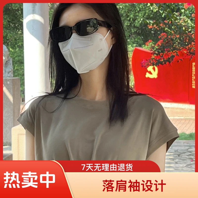 夏季时尚百搭纯色T恤2024年简约短款设计感酷飒风女装高级感
