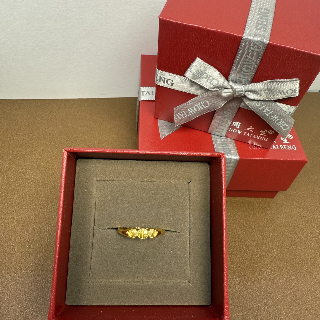 周大生足金黄金猫爪福字戒指新款足金抱抱喵黄金戒指可调节指环