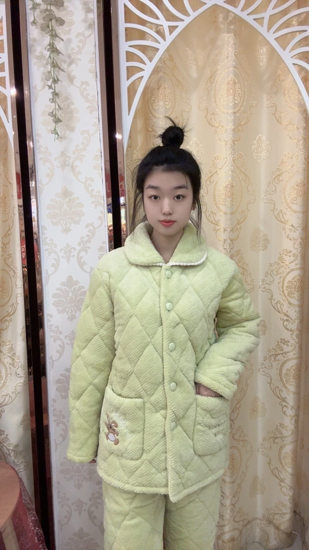 女士冬季三层加厚夹棉加绒睡衣保暖家居服