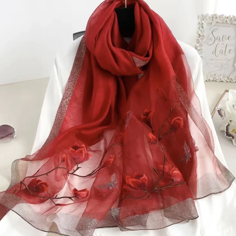 春季新款桑蚕丝羊毛酒红玉兰花微瑕围巾女花卉百搭刺绣玉兰花送礼