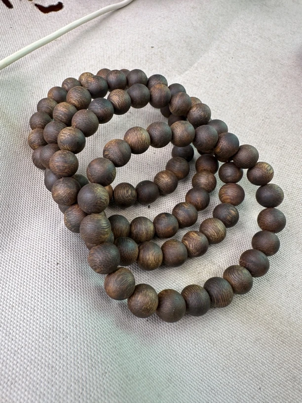 海南沉香白奇沉水圆珠虫漏单圈卡9-9克多样性发一条