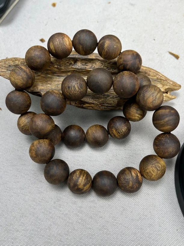 海南沉香白奇沉水浮虫漏圆珠单圈卡16多样性发一条