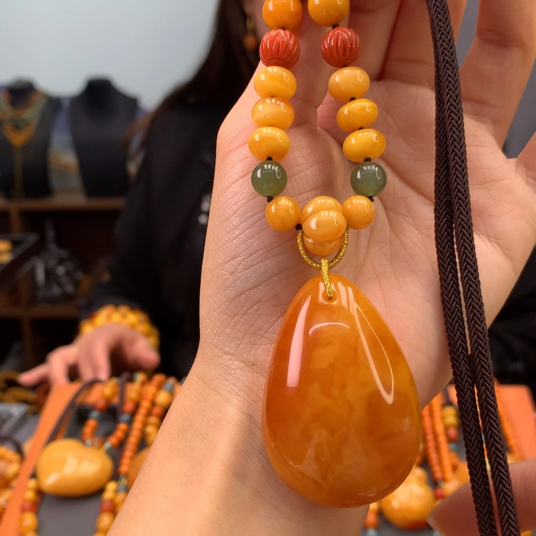 蜜蜡颈饰未镶嵌水滴