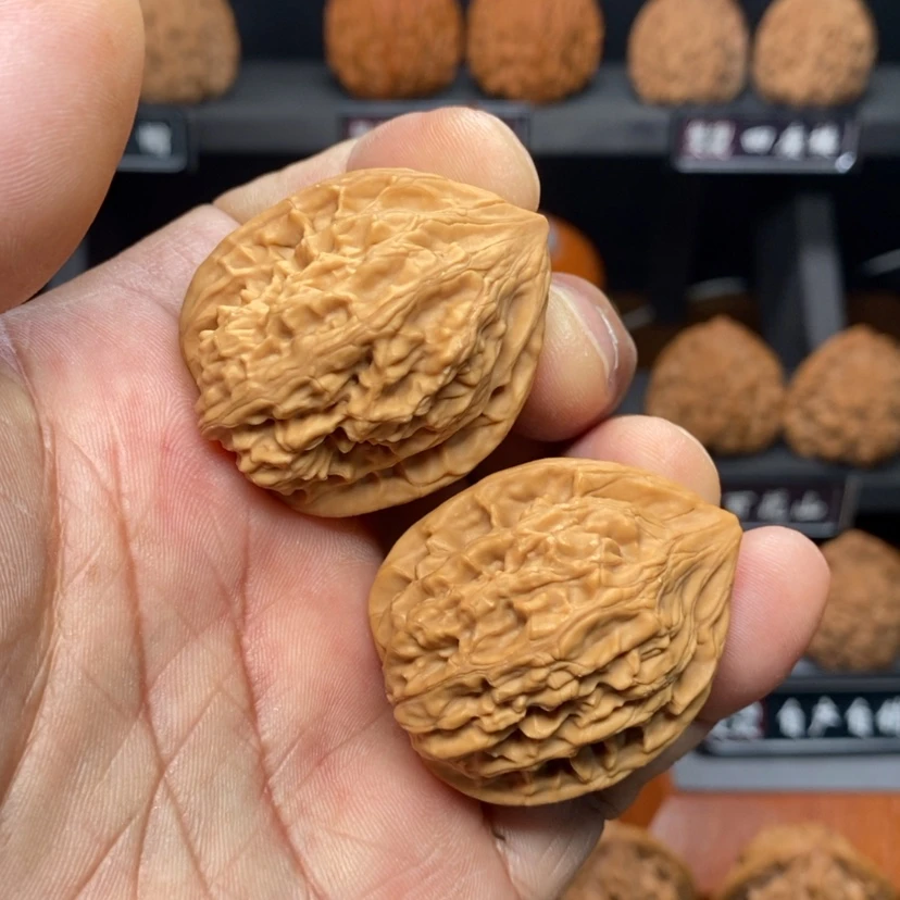 【闪购商品】文玩核桃把件