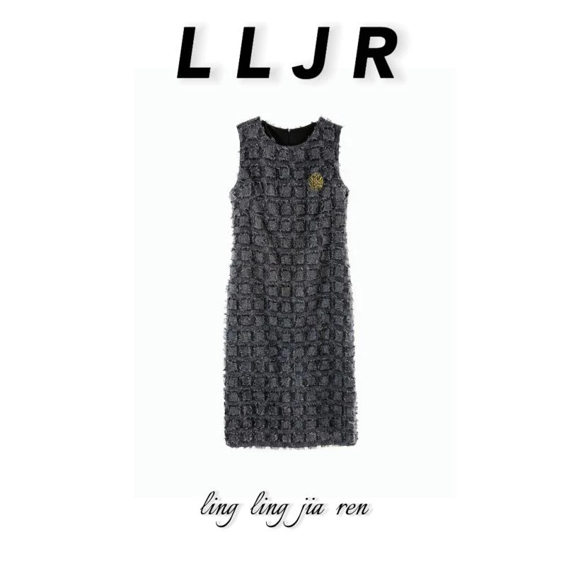 【徐叔心选】 秋冬新款圆领无袖格子剪花连衣裙G24818