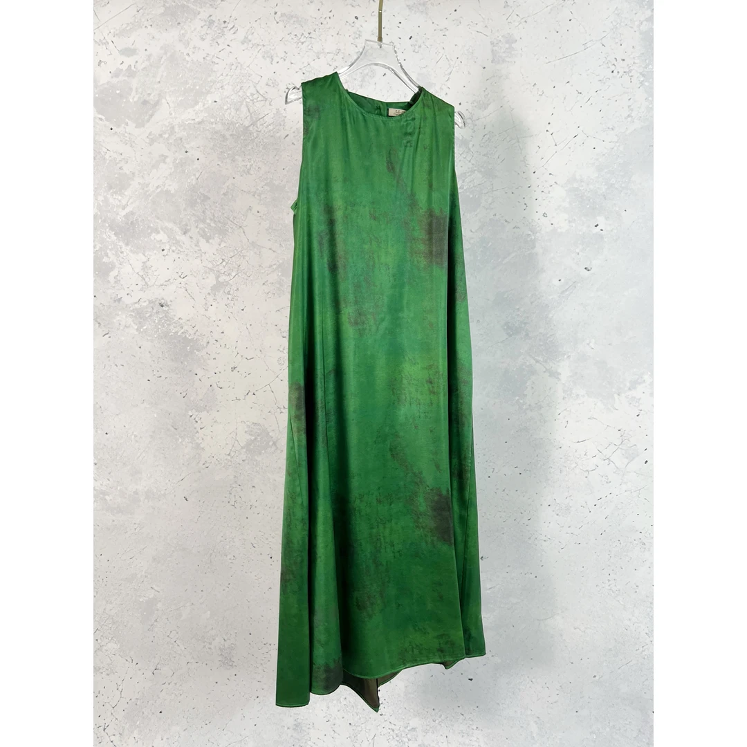 【LLJR】夏季新款复古圆领无袖气质连衣裙K04043