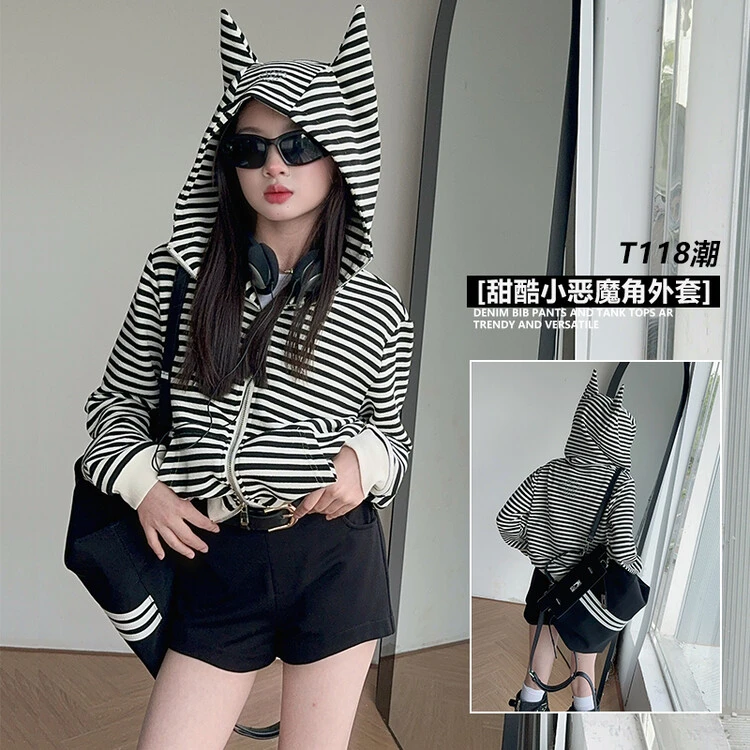 2024新款甜酷潮流条纹小恶魔角中断款修身辣妹遮肉显瘦外套百搭