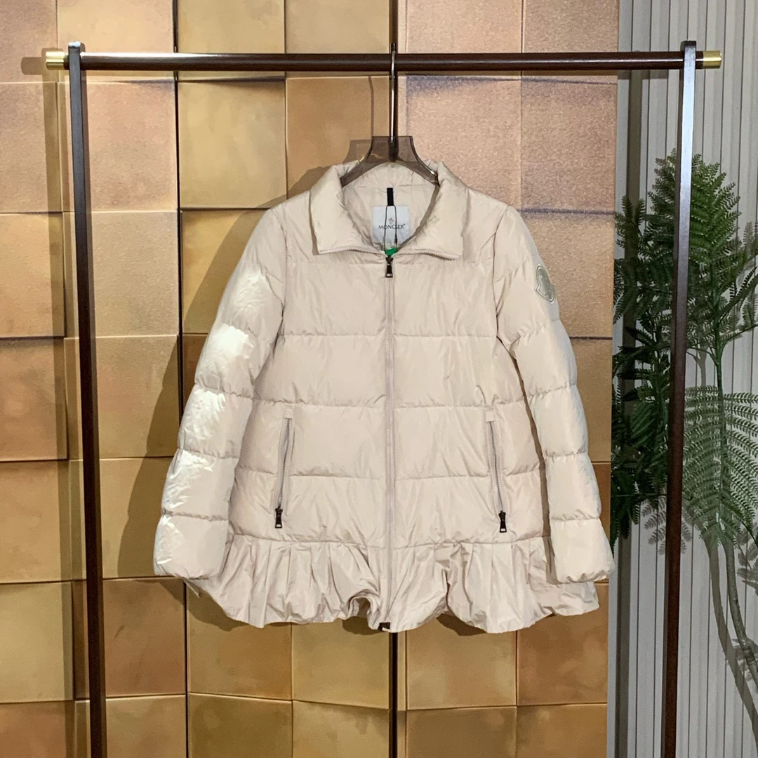 Moncler Brunec藕粉色刺绣徽标字母荷叶边羽绒服3码99新女24404