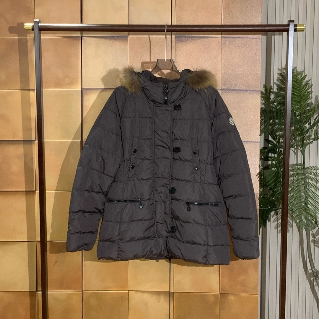 Moncler Gene咖啡色刺绣徽标logo连帽羽绒服/5码/98新/女24429