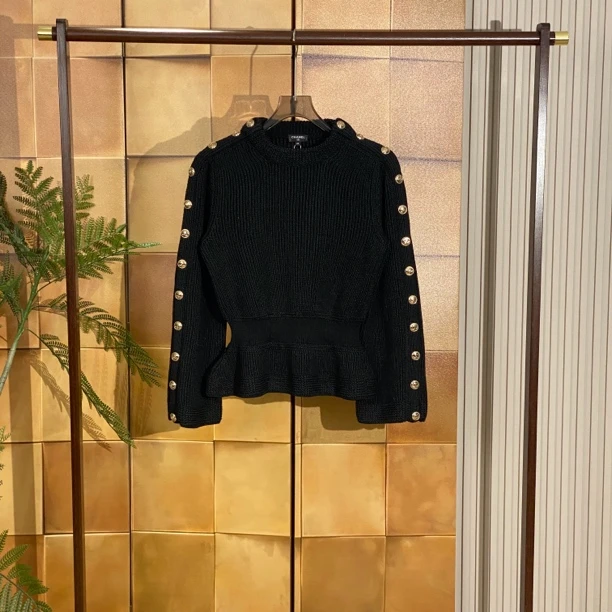 Chanel 城堡金币徽章裙摆收腰毛衣/40码/99新/23966
