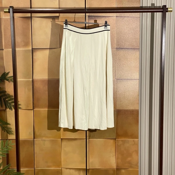 Gucci米色针织半裙/L码/99新/23686