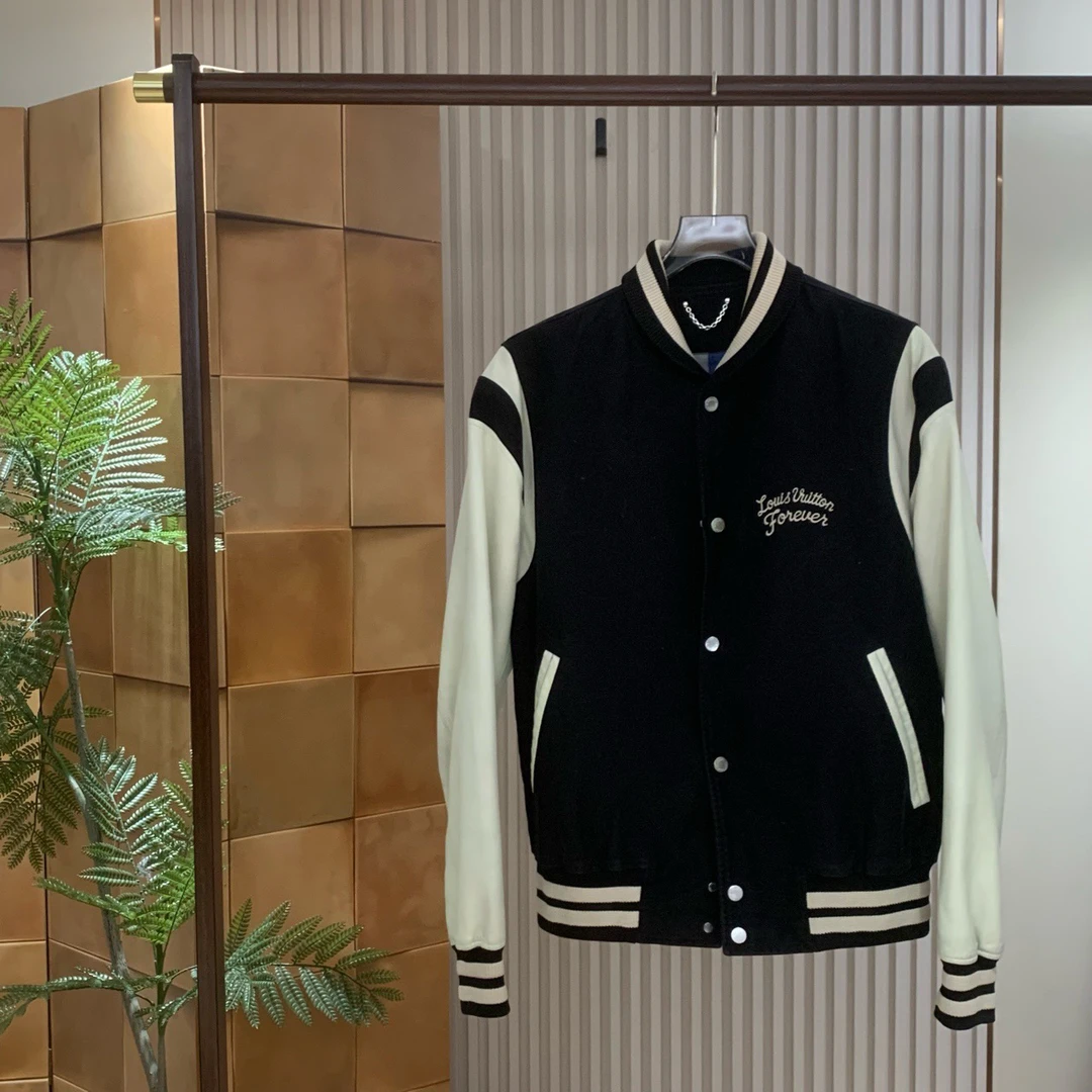Louis Vuitton Lv爆款拼皮刺绣棒球服夹克外套/50码/98新/18602