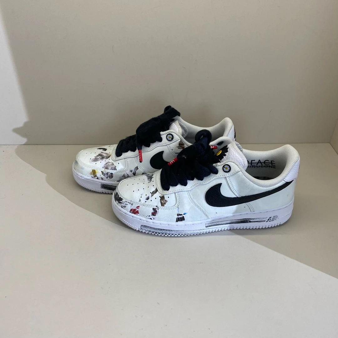 Nike Air Force 1 权志龙小雏菊涂鸦板鞋/42码/99新/20176