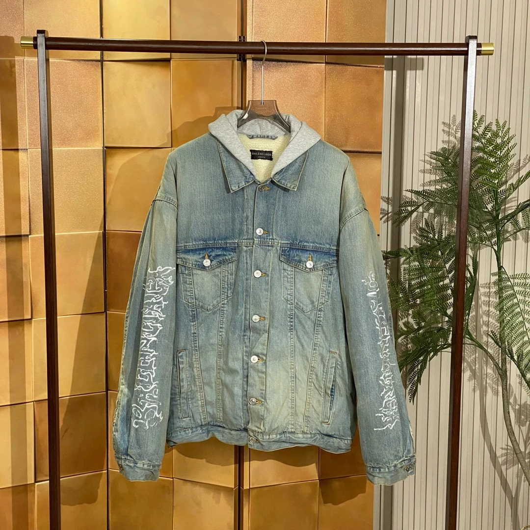 Balenciaga 24ss秀款龙年限定Metal牛仔皮草外套/3码/99新/41558