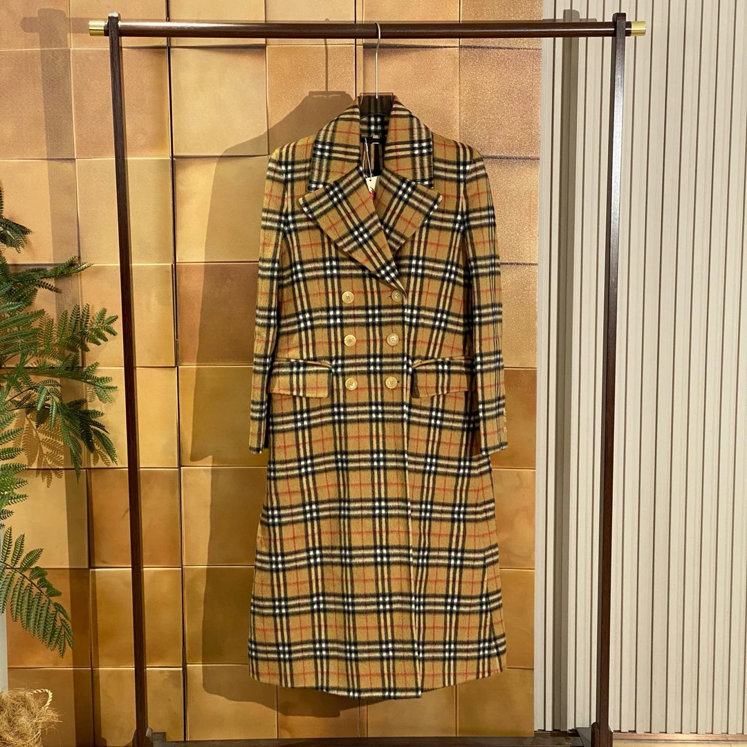 Burberry 爆款老花格纹双排扣羊毛泰迪大衣/40码/99新 大码/27289
