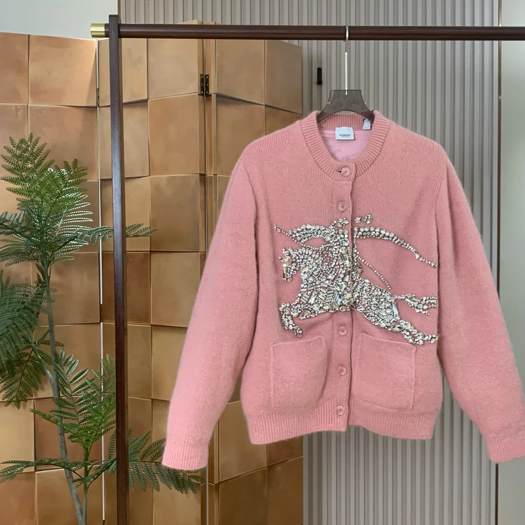 Burberry 22fw水钻战马ogo羊毛棉服外套/m码/公价22000/女18690