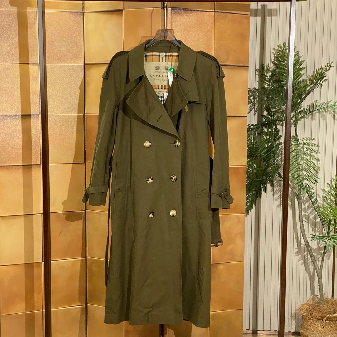 Burberry军绿色威斯敏斯特双排扣风衣/40码/99新/女24192