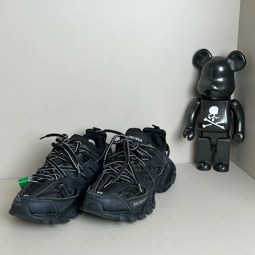 Balenciaga爆款黑色track老爹鞋/37码/99新/16315
