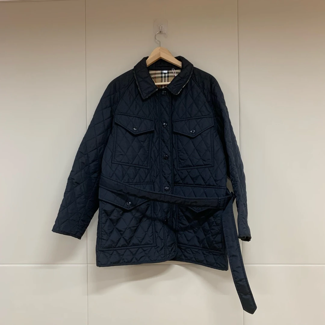 Burberry 22fw新款黑色菱形格内里格纹腰带棉服/L码/99新/女13467