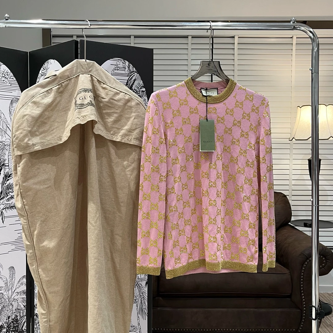 Gucci粉色水钻老花满印针织毛衣/s码/全新带吊/女17717