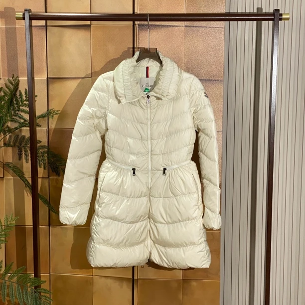 Moncler Mirielon米白色刺绣logo中长款羽绒服/2码/99新/25095