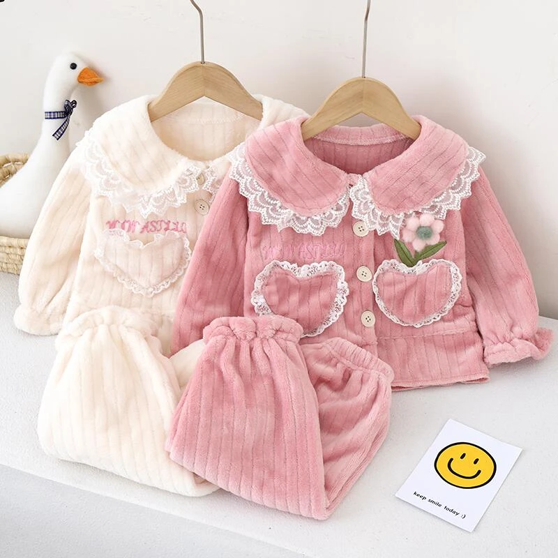 女童家居服套装2025秋冬新款立体花朵保暖毛绒睡衣睡裤女孩两件套