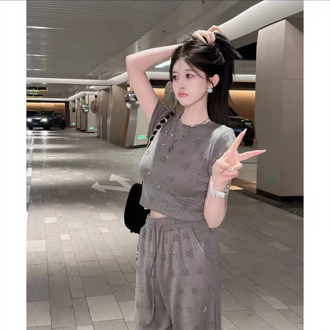 重工烫钻休闲套装夏季新款亮闪闪短袖T恤上衣+显瘦阔腿裤两件套女