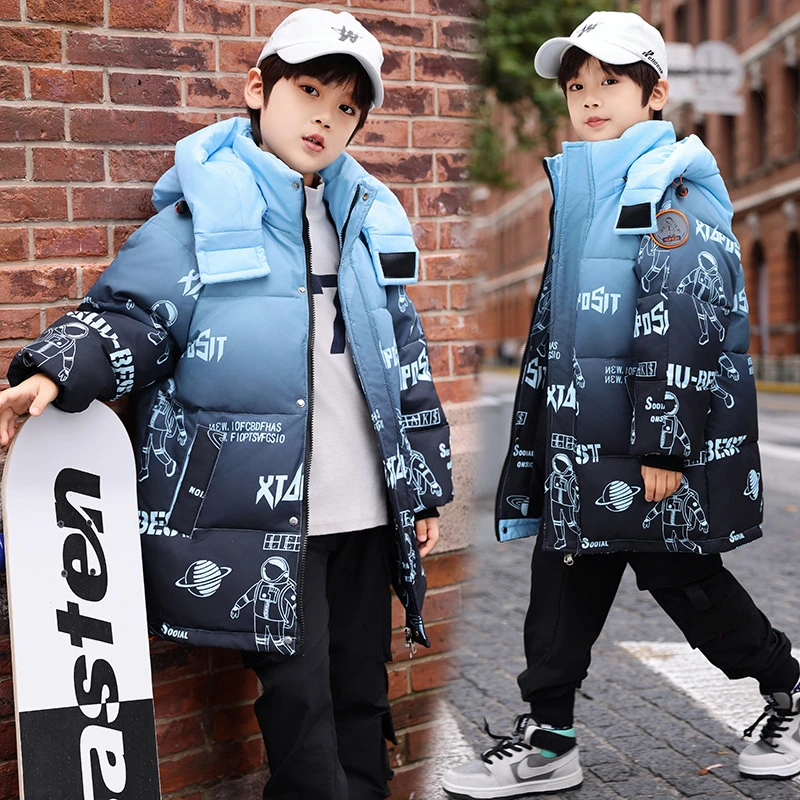 男孩子2023新款儿童羽绒服中长款中大童男童加厚冬外套渐变洋气