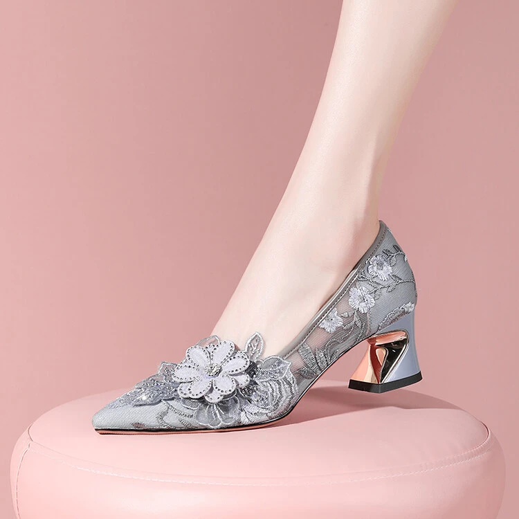 卡卡多 跟高4.5cm/尺码34-40/黑灰/手工花蕾丝女单鞋真皮凉鞋中跟