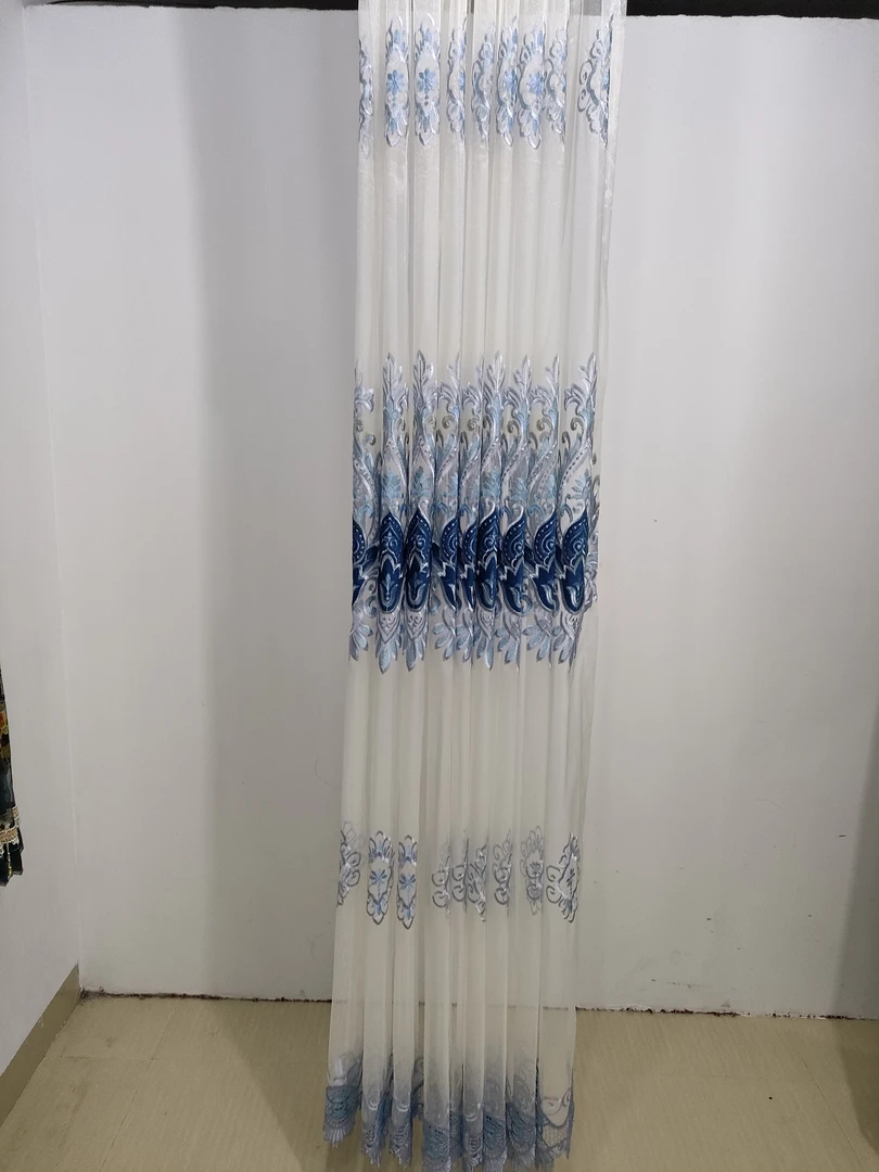 00626白色高端刺绣成品窗纱宽8米，高2.7米，挂钩款，对开发货