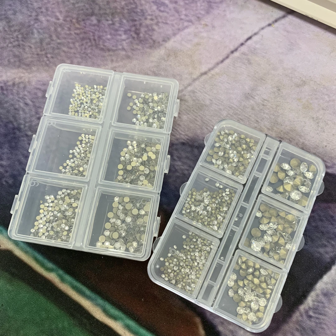 美甲白圆钻6宫格+尖底6宫格钻超闪水钻混装 数量大小以到手为准