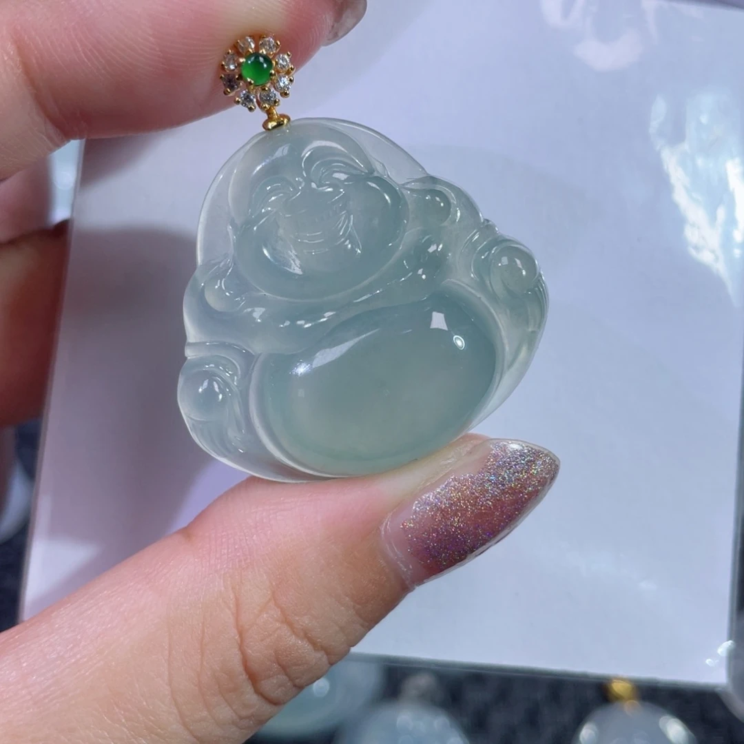 翡翠颈饰18K金镶嵌佛公