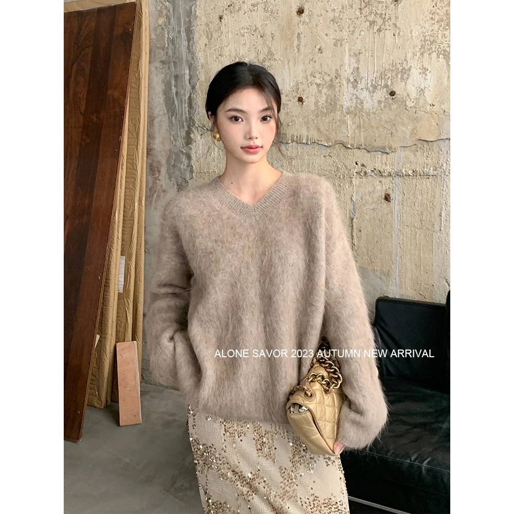 【ALONESAVOR】椰蓉布朗羊驼毛混纺蓬松秋冬女显瘦宽松慵懒毛衣T106