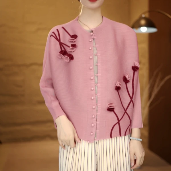 褶皱2025新款洋气短款钉花小衫时尚百搭长袖妈妈装短款外套