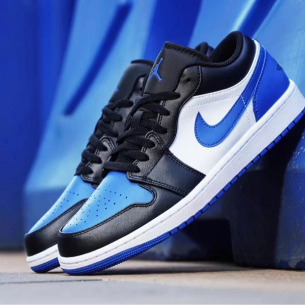 Nike耐克男子AIR JORDAN 1 LOW潮流时尚休闲鞋553558-140