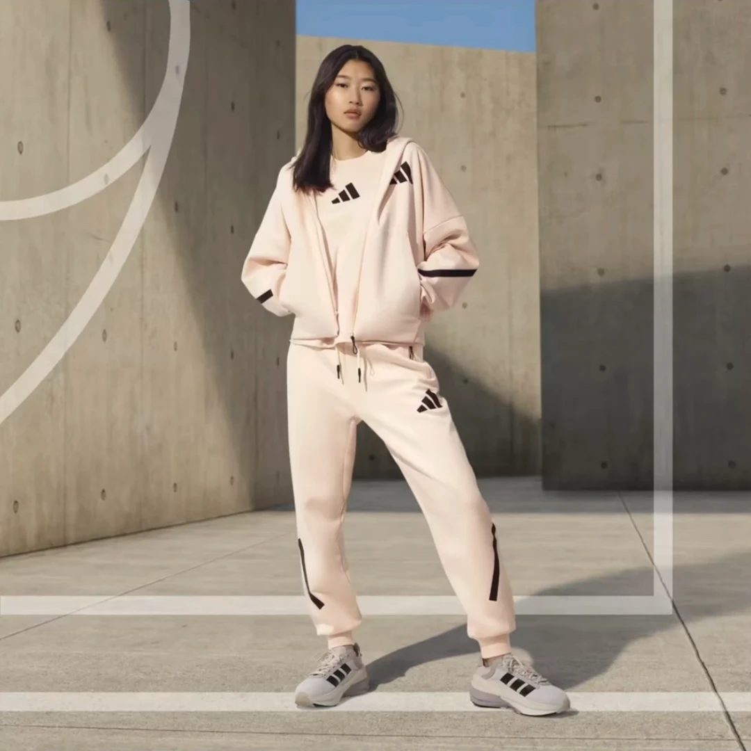 【滔搏联动】Adidas阿迪达斯女百搭针织运动连帽外套JF4789