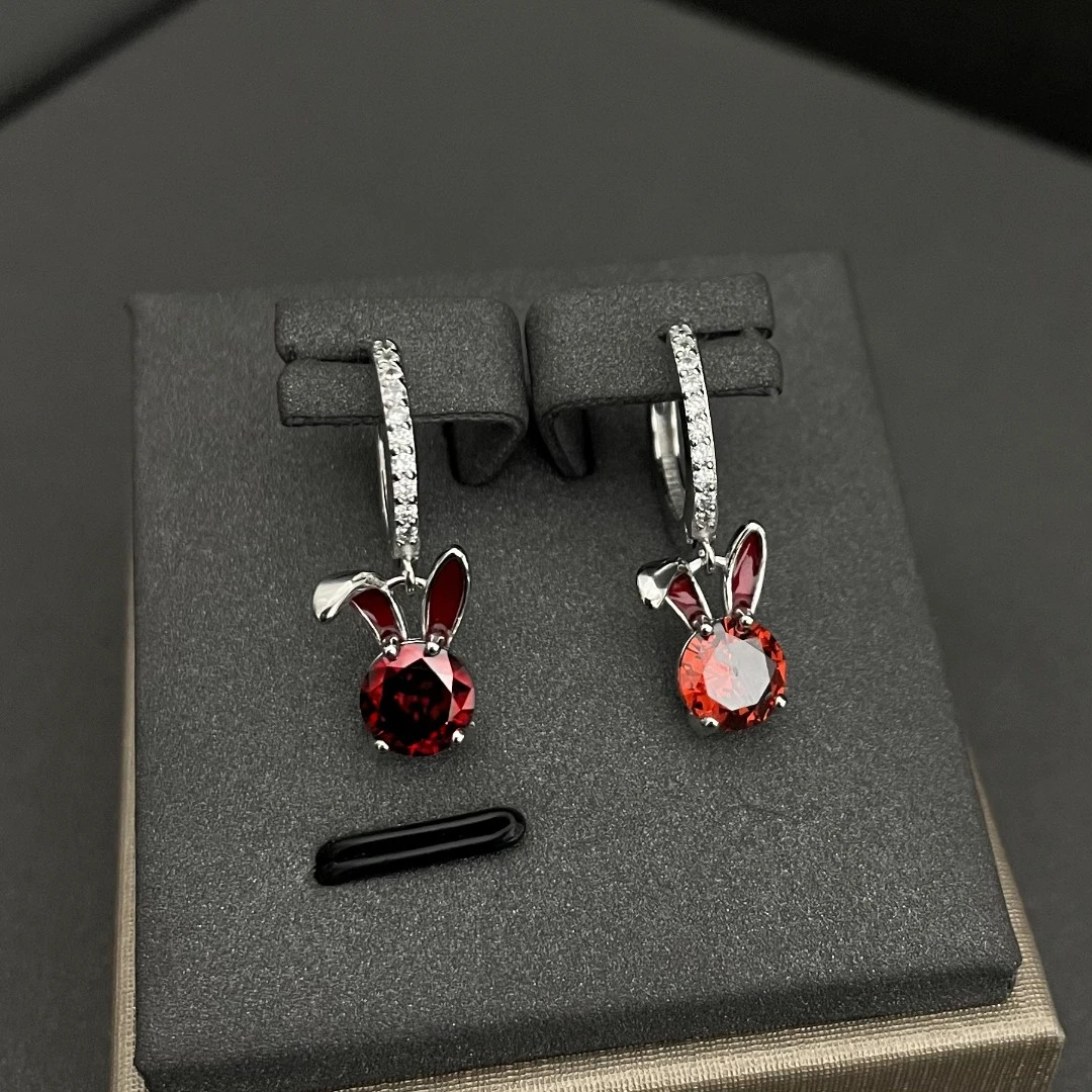 KADIPPAR/卡地派 925银合成锆石耳饰 兔年设计款兔子耳环 KDP1855
