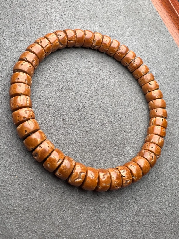 【实心核】纯手工高抛桃核光珠手串尺寸8+