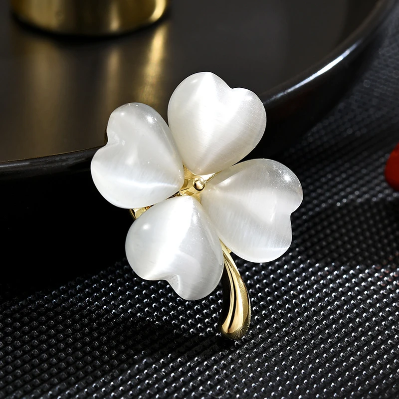 铜合金胸针 5252幸运四叶草 磁吸无痕胸花领针防走光针小裙子配饰